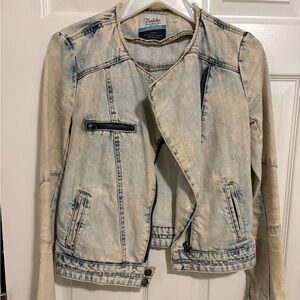 Zara Denim Jacket - Vintage Wash